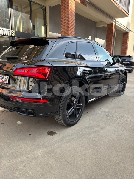 Big with watermark audi sq5 taraz georgiyev 5743