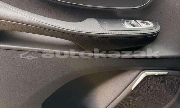 Buy Used Mercedes-Benz V-klasse Black Car in Georgiyev in Taraz Buy Used Mercedes-Benz V-klasse Black Car in Georgiyev in Taraz