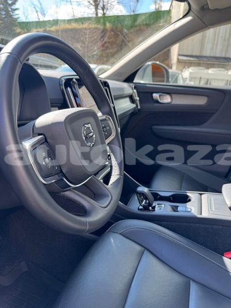 Big with watermark volvo xc40 taraz georgiyev 5750