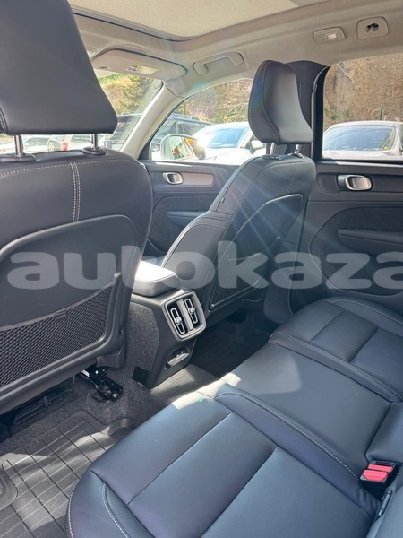 Big with watermark volvo xc40 taraz georgiyev 5750