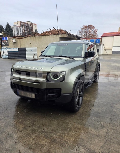 Big with watermark land rover defender taraz georgiyev 5755