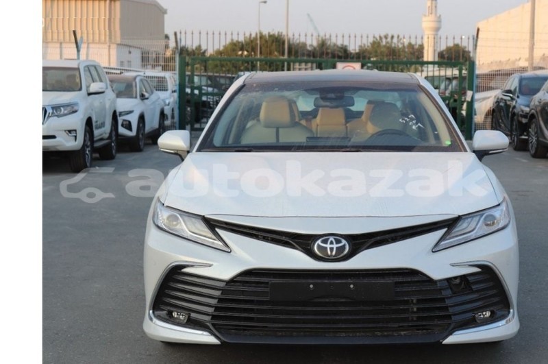 Big with watermark toyota camry mankistau aktau 5765