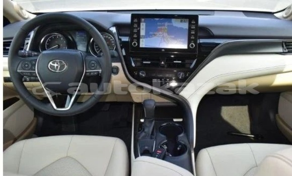 Buy Used Toyota Camry White Car in Aktau in Mankistau Buy Used Toyota Camry White Car in Aktau in Mankistau