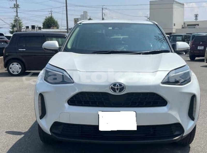 Big with watermark toyota yaris karagandi aktau 5769