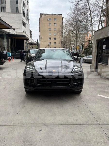 Big with watermark porsche cayenne taraz georgiyev 5773
