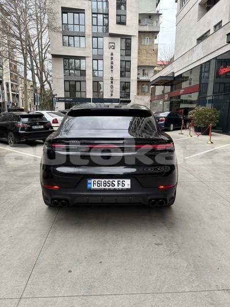 Big with watermark porsche cayenne taraz georgiyev 5773