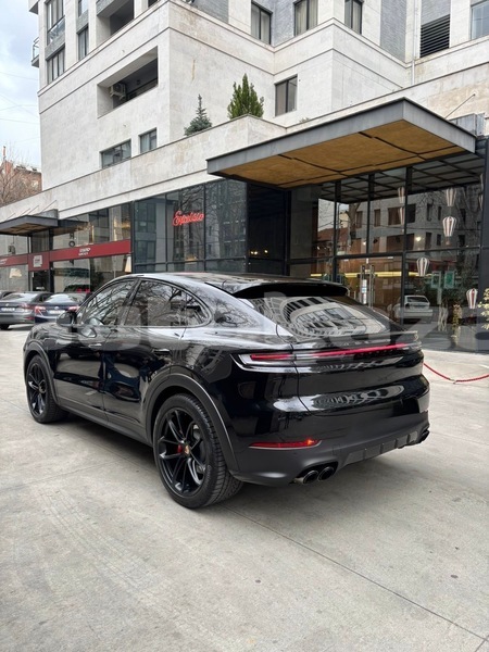 Big with watermark porsche cayenne taraz georgiyev 5773