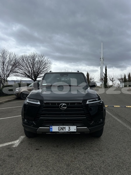 Big with watermark lexus gx taraz georgiyev 5774
