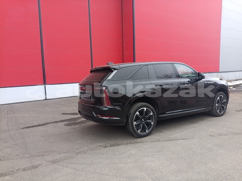 Big with watermark cadillac escalade taraz georgiyev 5782