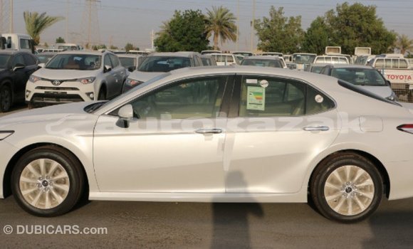 Buy Import Toyota Camry White Car in Import - Dubai in Akmecet Buy Import Toyota Camry White Car in Import - Dubai in Akmecet