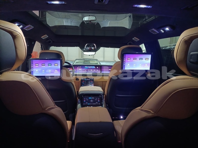 Big with watermark cadillac escalade taraz georgiyev 5782