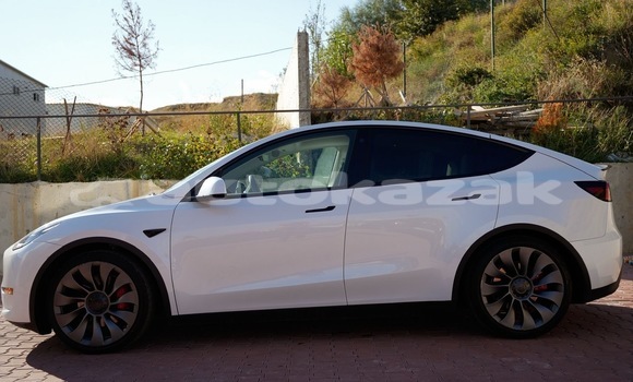 Buy Used Tesla Model X White Car in Georgiyev in Taraz Buy Used Tesla Model X White Car in Georgiyev in Taraz
