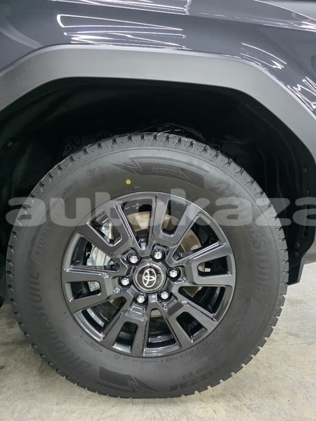 Big with watermark toyota land cruiser prado taraz georgiyev 5792