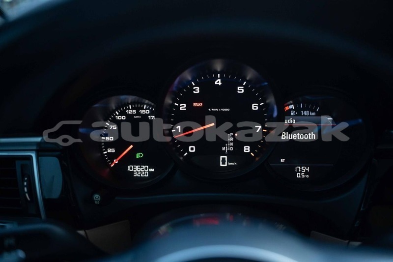 Big with watermark porsche macan taraz georgiyev 5793