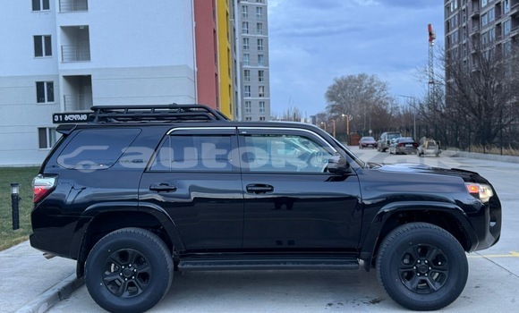 Buy Used Toyota 4Runner Black Car in Georgiyev in Taraz Buy Used Toyota 4Runner Black Car in Georgiyev in Taraz