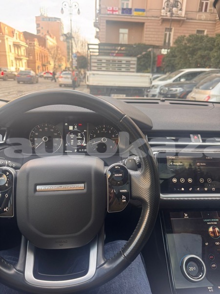 Big with watermark land rover range rover velar taraz georgiyev 5796