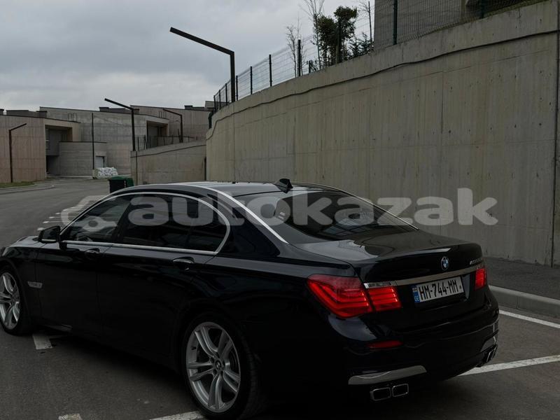 Big with watermark bmw 7 series taraz georgiyev 5801