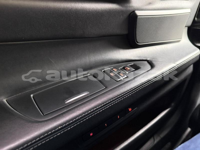 Big with watermark bmw 7 series taraz georgiyev 5801