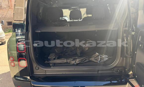 Buy Used Land Rover Defender Green Car in Georgiyev in Taraz Buy Used Land Rover Defender Green Car in Georgiyev in Taraz