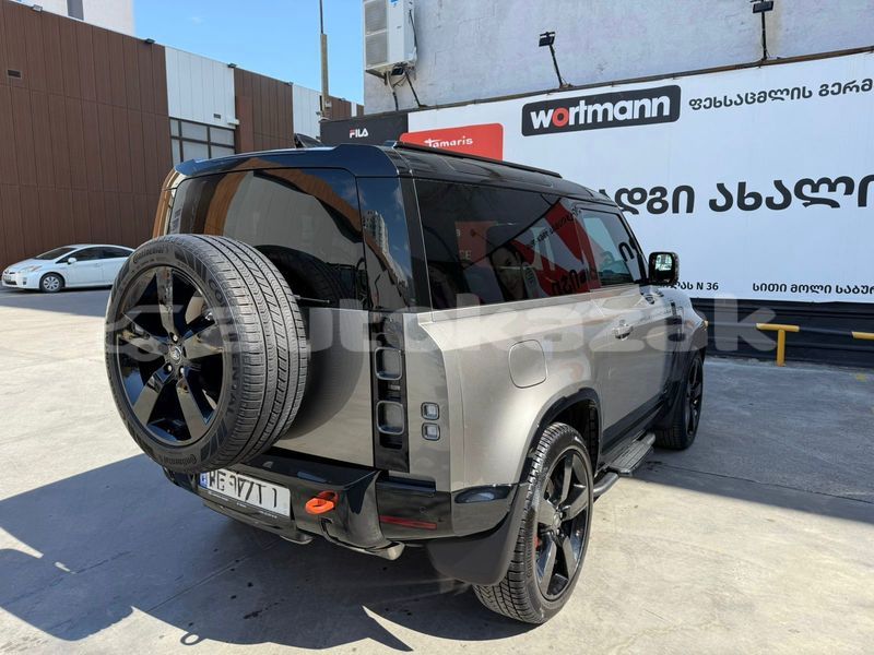 Big with watermark land rover defender taraz georgiyev 5805