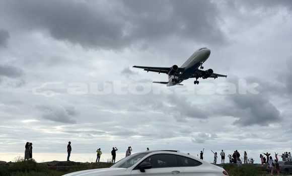 Buy Used Mercedes-Benz C-klasse AMG White Car in Georgiyev in Taraz Buy Used Mercedes-Benz C-klasse AMG White Car in Georgiyev in Taraz