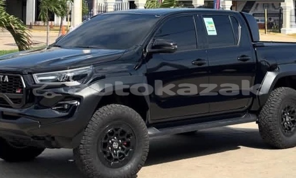 Buy Used Toyota Hilux White Car in Aktau in Karagandi Buy Used Toyota Hilux White Car in Aktau in Karagandi
