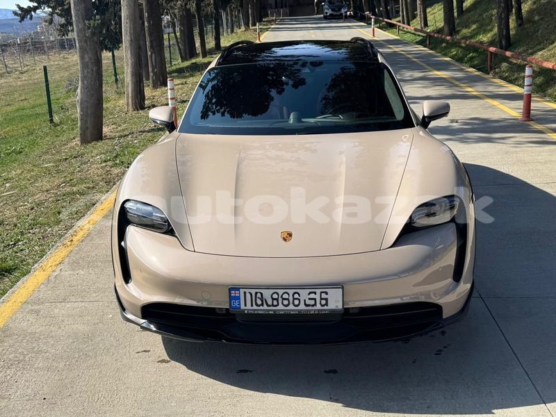 Big with watermark porsche panamera taraz georgiyev 5815