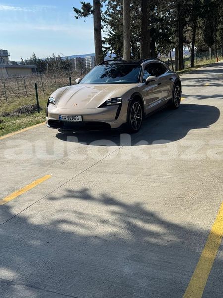 Big with watermark porsche panamera taraz georgiyev 5815