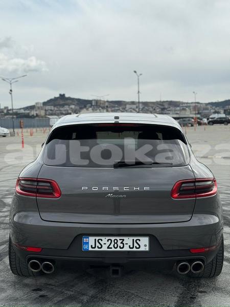 Big with watermark porsche macan taraz georgiyev 5819