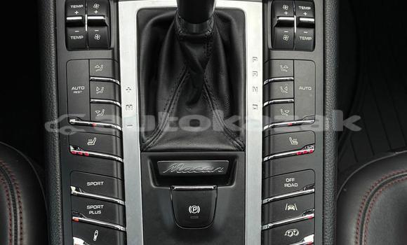 Buy Used Porsche Macan Silver Car in Georgiyev in Taraz Buy Used Porsche Macan Silver Car in Georgiyev in Taraz