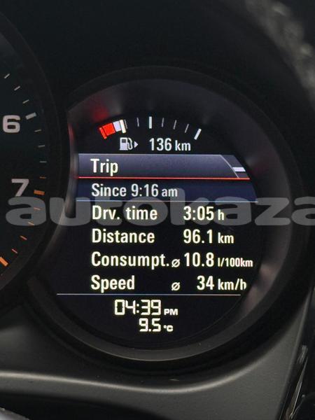 Big with watermark porsche macan taraz georgiyev 5819