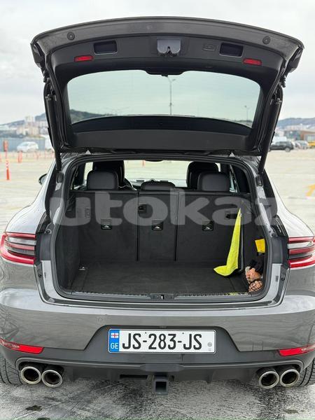 Big with watermark porsche macan taraz georgiyev 5819