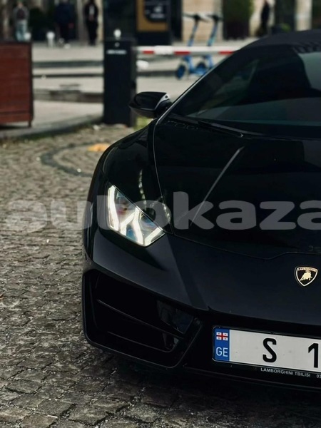 Big with watermark lamborghini huracan taraz georgiyev 5823