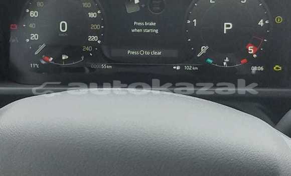 Buy Used Land Rover Defender Green Car in Georgiyev in Taraz Buy Used Land Rover Defender Green Car in Georgiyev in Taraz