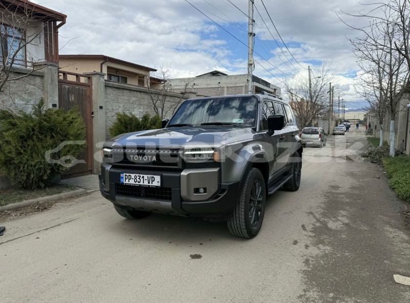 Big with watermark toyota land cruiser prado taraz georgiyev 5827