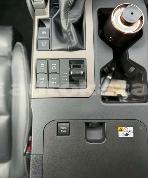 Big with watermark toyota land cruiser prado taraz georgiyev 5827