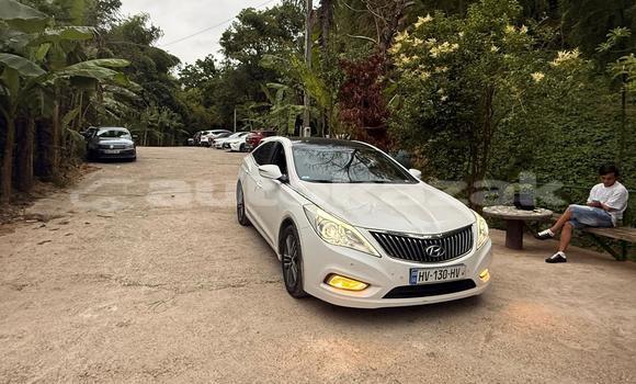 Buy Used Hyundai Grandeur White Car in Almati in Almati Buy Used Hyundai Grandeur White Car in Almati in Almati