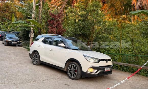 Buy Used SsangYong Tivoli White Car in Almati in Almati