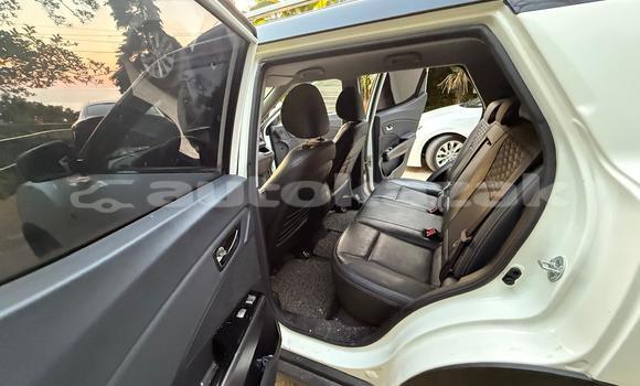 Buy Used SsangYong Tivoli White Car in Almati in Almati Buy Used SsangYong Tivoli White Car in Almati in Almati