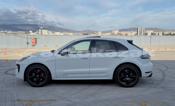 Buy Used Porsche Macan White Car in Georgiyev in Taraz Buy Used Porsche Macan White Car in Georgiyev in Taraz