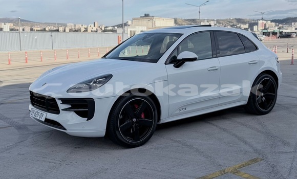 Buy Used Porsche Macan White Car in Georgiyev in Taraz Buy Used Porsche Macan White Car in Georgiyev in Taraz