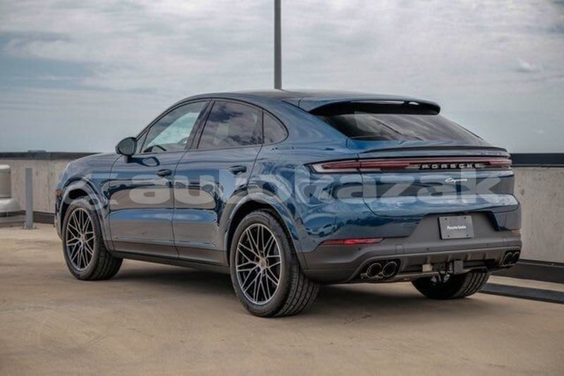 Big with watermark porsche cayenne taraz georgiyev 5841