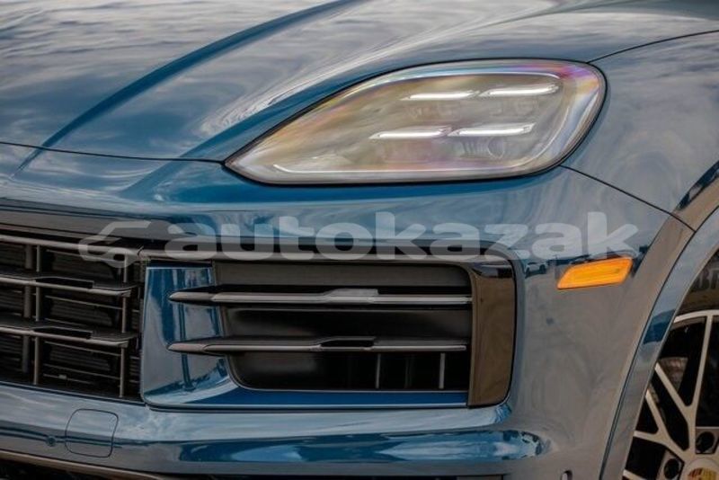 Big with watermark porsche cayenne taraz georgiyev 5841