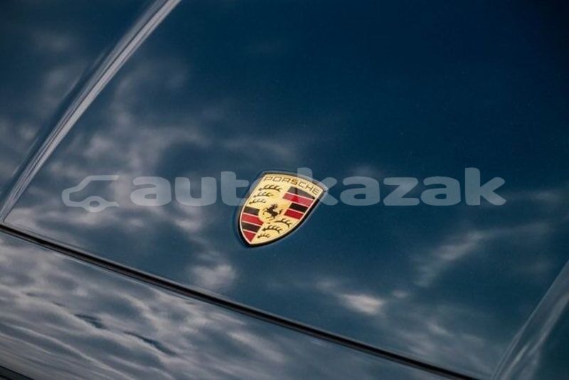 Big with watermark porsche cayenne taraz georgiyev 5841