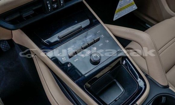 Buy Used Porsche Cayenne Blue Car in Georgiyev in Taraz Buy Used Porsche Cayenne Blue Car in Georgiyev in Taraz