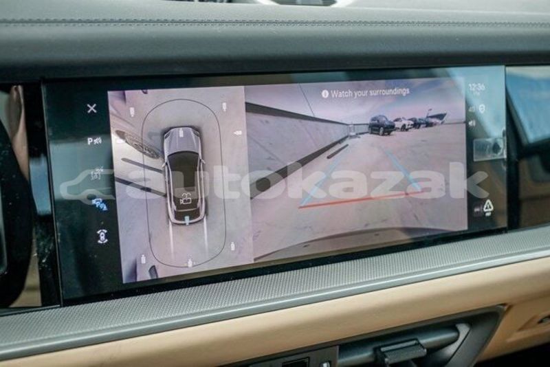 Big with watermark porsche cayenne taraz georgiyev 5841