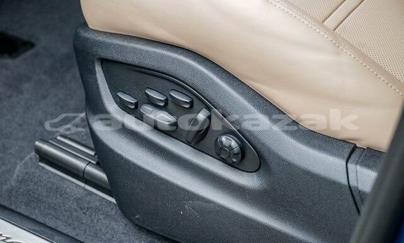 Buy Used Porsche Cayenne Blue Car in Georgiyev in Taraz Buy Used Porsche Cayenne Blue Car in Georgiyev in Taraz