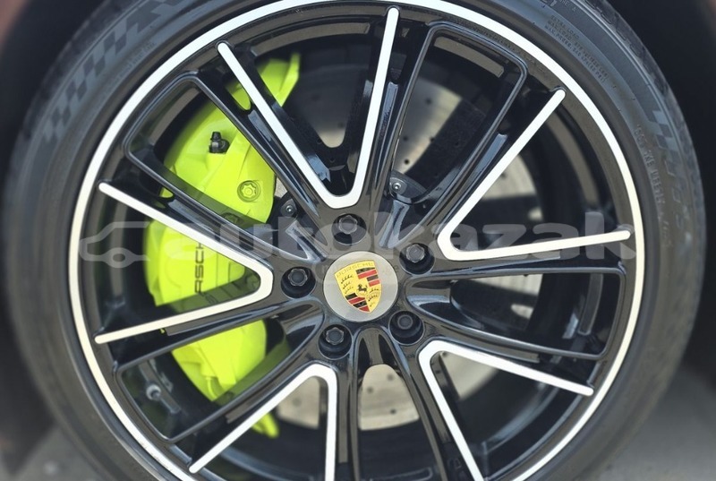 Big with watermark porsche panamera taraz georgiyev 5842