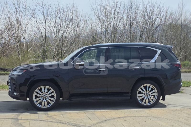 Big with watermark lexus lx taraz georgiyev 5843