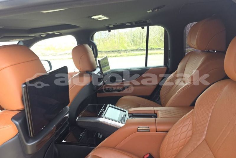 Big with watermark lexus lx taraz georgiyev 5843